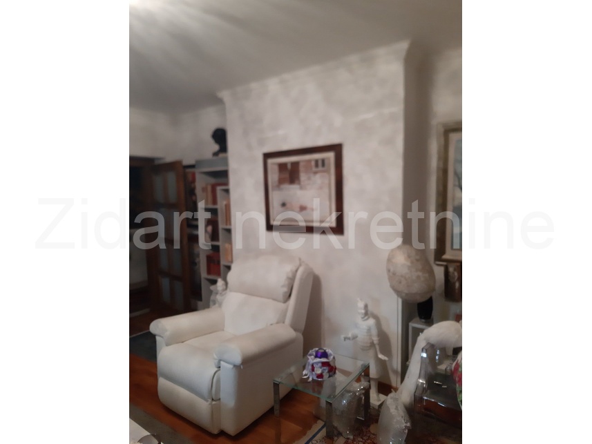 Квартира, 1001 м², 300 000$ — FAKTOR